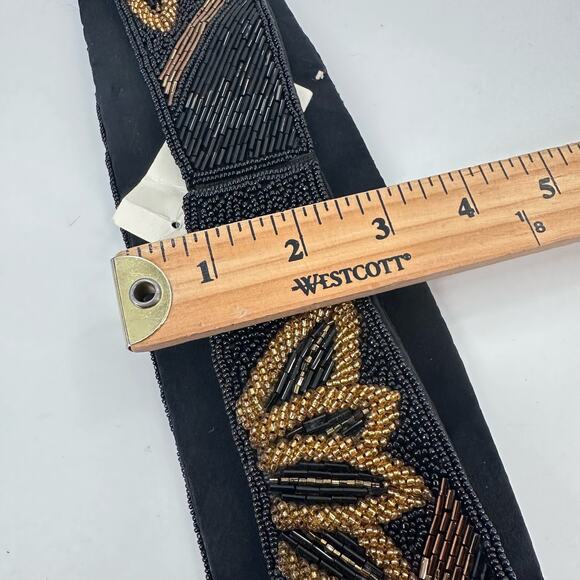 Crown Pacific Beaded Belt Hook Look Black Gold Metallic Size Medium‎ - Picture 10 of 10